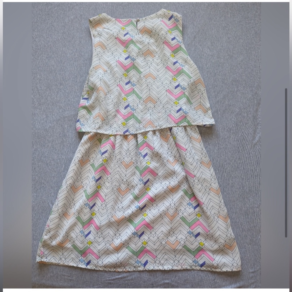 ModCloth Compania Fantastica Chevron Tiered Mini Dress M EUC Pop Art Abstract - Picture 16 of 16